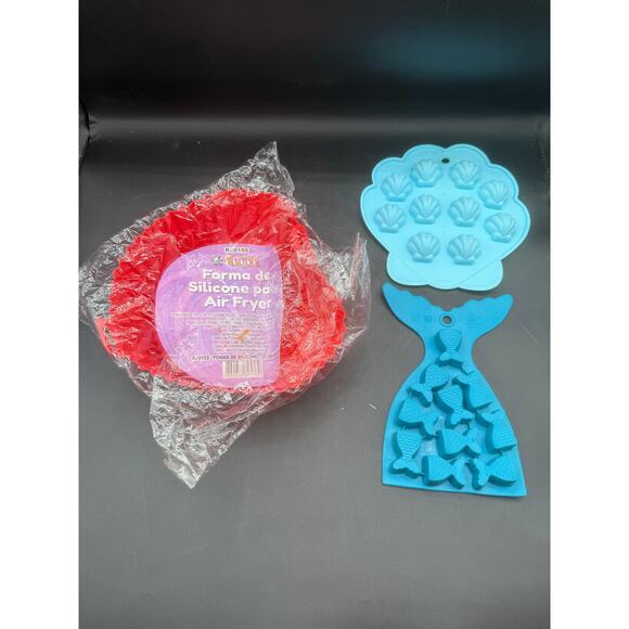 Lot of 3 Aquatic-Shaped Candy Trays – Silicone (Used) - Picture 6 of 7